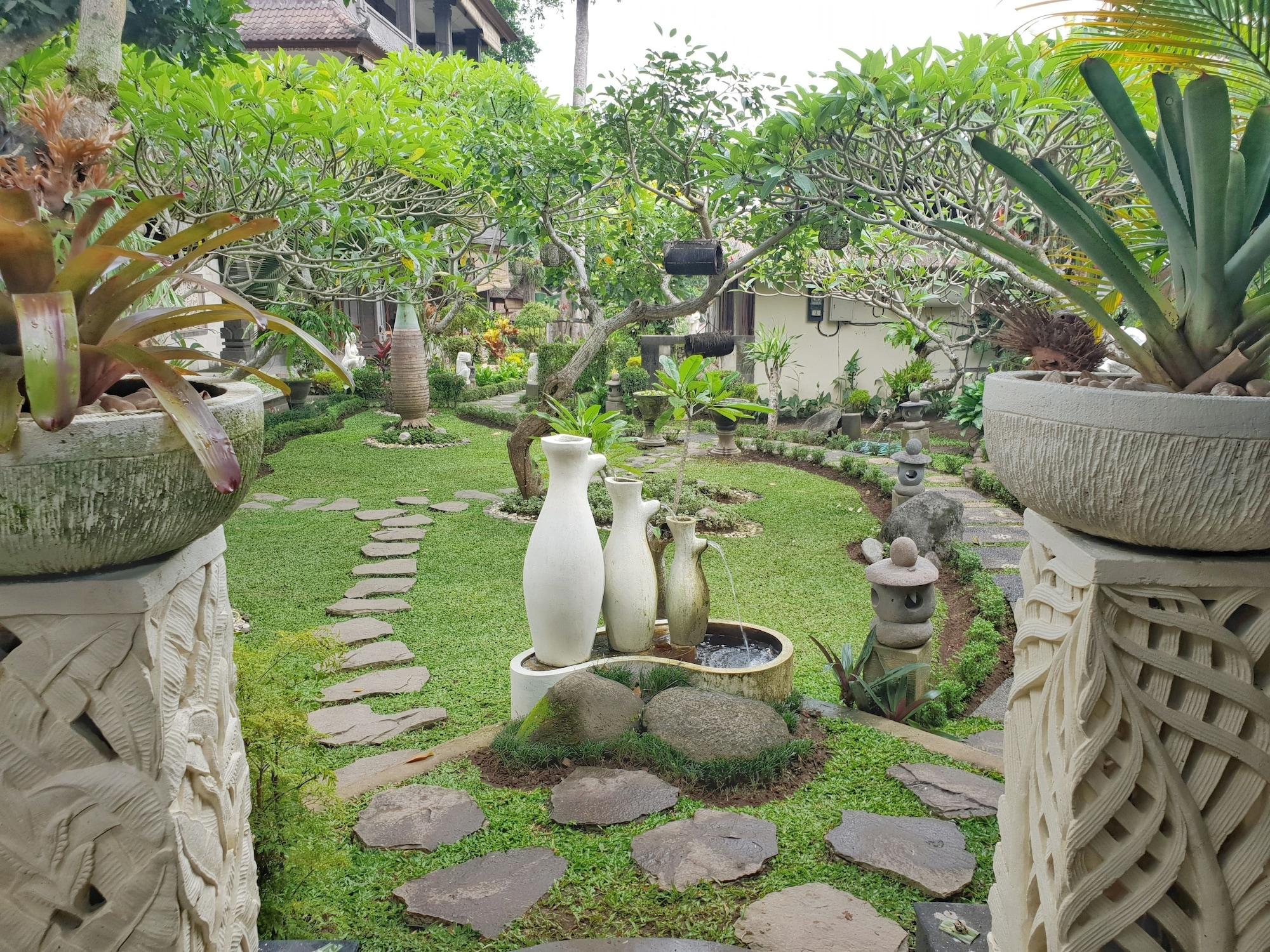 Liyer House Hotel Lodtunduh Exterior foto
